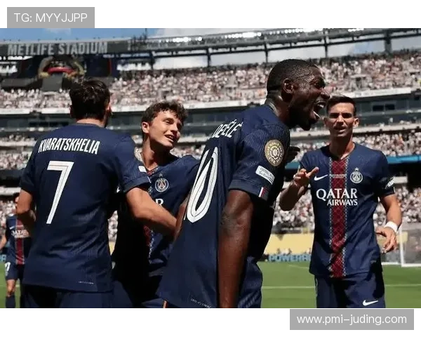 巴黎圣日耳曼关键战连遭重创，防守问题持续暴露影响争冠形势